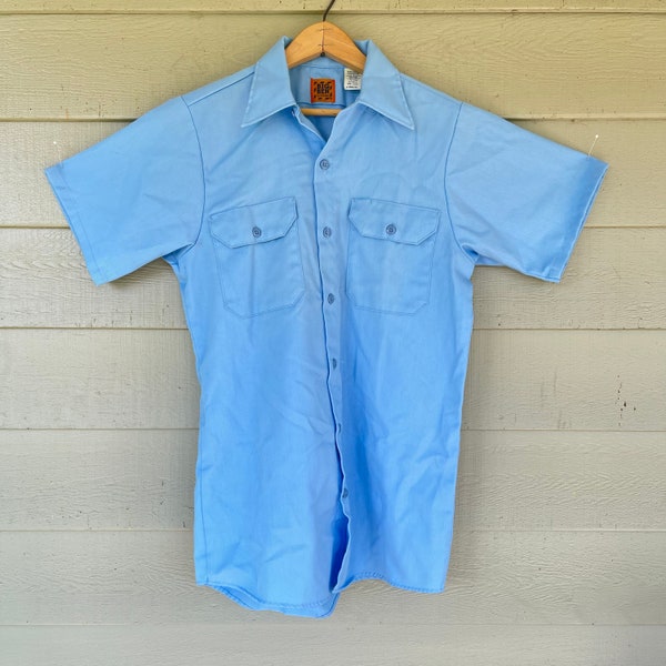 Big Ben by Wrangler brand old school short sleeve work shirt, single stitch, made in USA, size Small, baby blue poly/cotton
