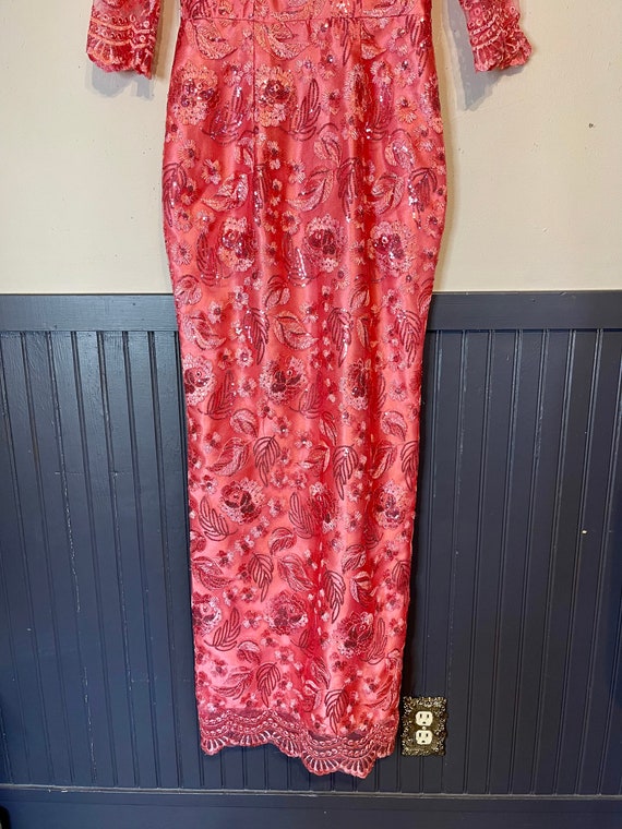 Vintage cranberry sequin beaded dress.  no labels… - image 5