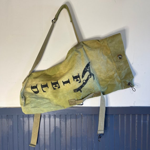 Vintage Army duffel bag, USA canvas shoulder bag … - image 3