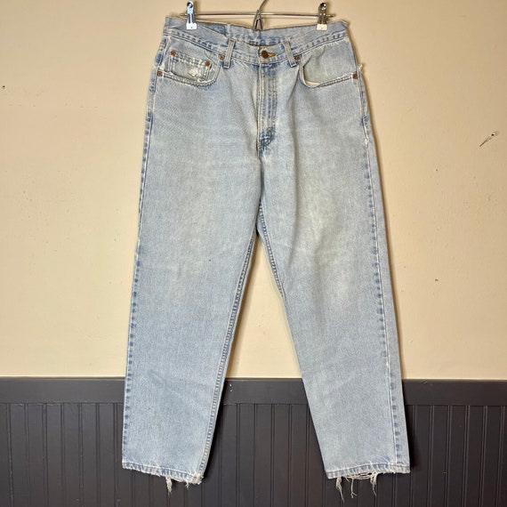 Levis 550,made in USA,  31”waist, size 31 x 29.75… - image 2