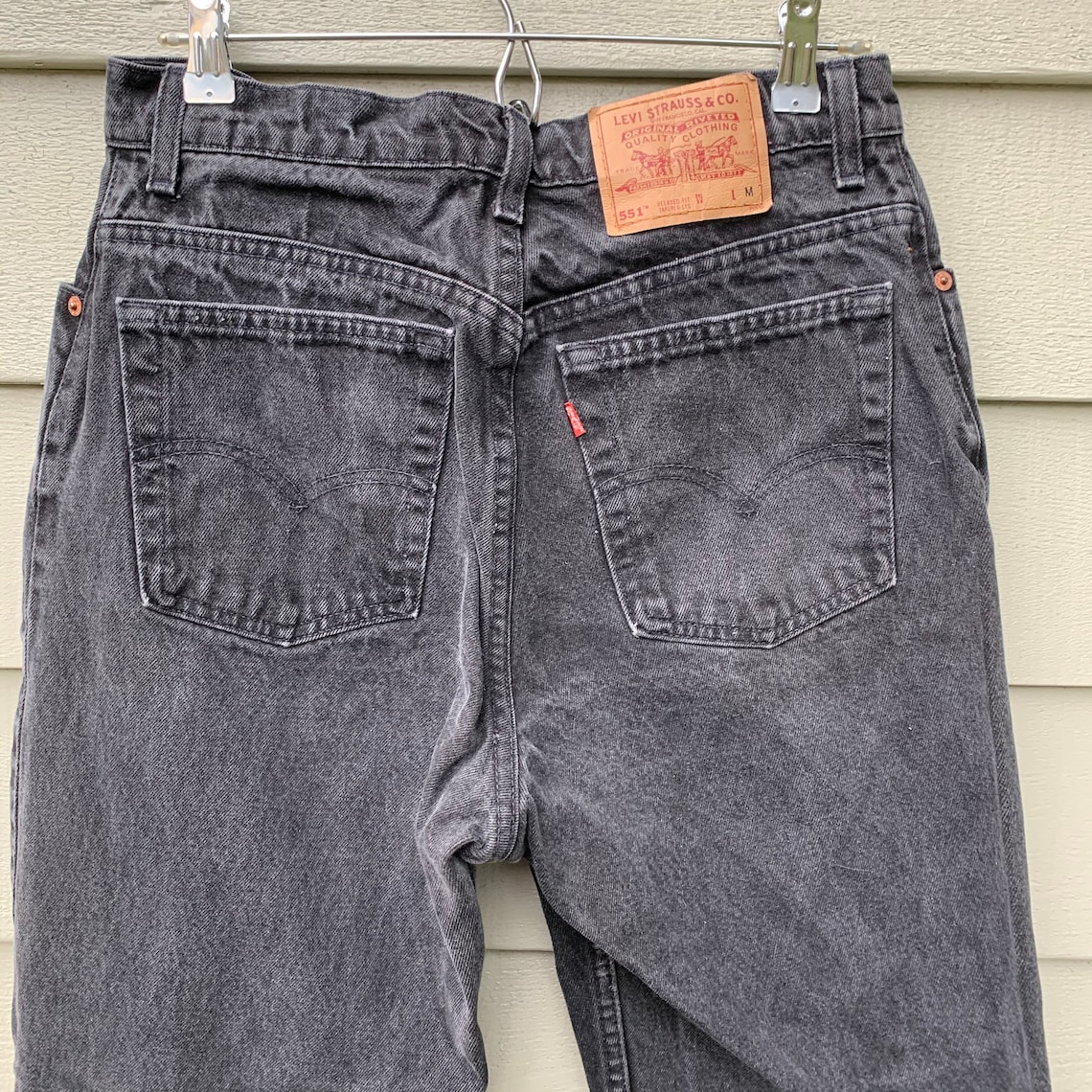 levis tapered jean