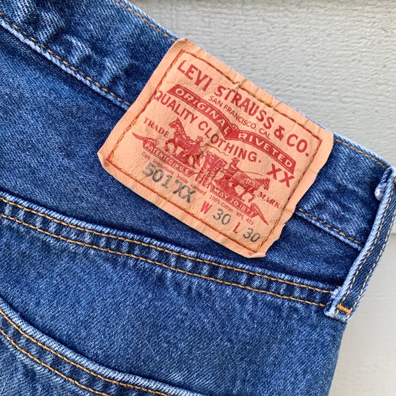 Levis 501XX 28” 90s vintage blue jeans 28x27.5" c… - image 6