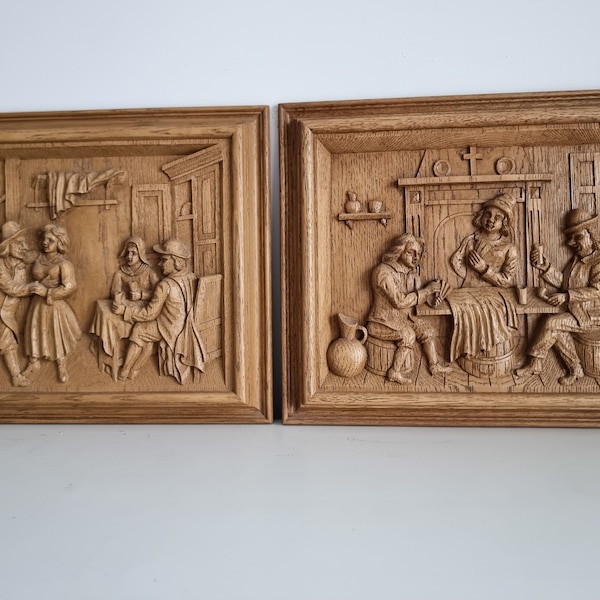 Deux présentoirs de décoration murale en bois vintage à accrocher au mur