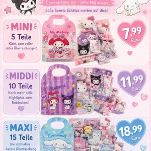 Könnte beinhalten: Eine Sanrio Mystery Beutel Werbung mit drei Stufen von Überraschungstüten: Mini mit 5 Teilen, Middi mit 10 Teilen und Maxi mit 15 Teilen. Jede Tüte zeigt Charaktergrafiken von My Melody, Kuromi und Cinnamoroll sowie verschiedene Schreibwaren.