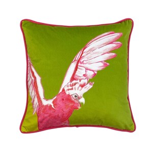 Luxury Handmade Velvet Cockatoo Cushion | Limited Edition Tropical Bird Decor | Luxury Home Accent zdjęcie 5