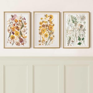 Gelbe Wildblumendrucke 3er-Set, herunterladbare Landküchenkunst, Trockenblumenwandkunst, meistverkaufte Kunst, Cottage-Gartendekor