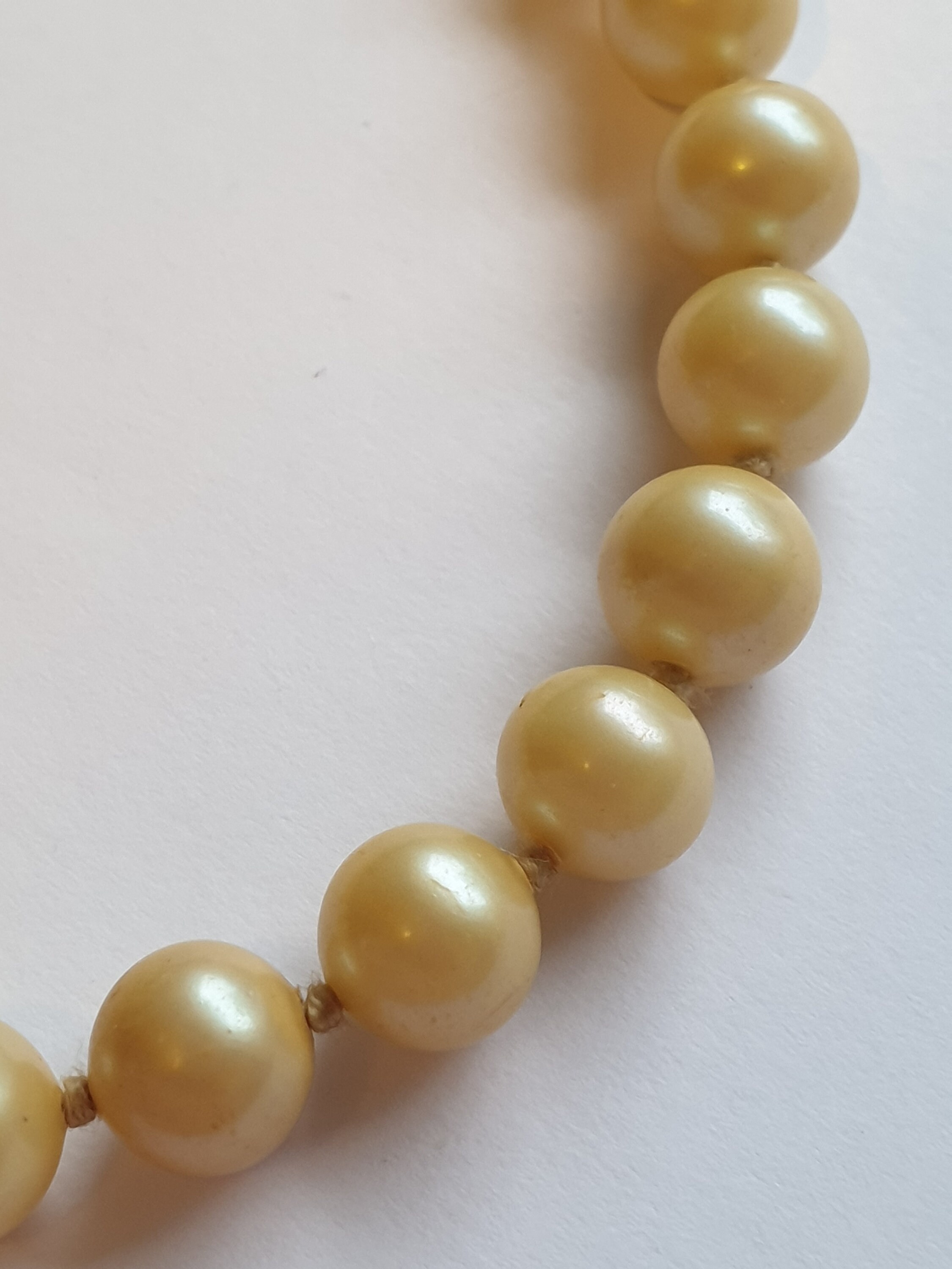 Vintage Cream Faux Pearl Hand Knotted Necklace with Gold Tone… – Second  Wind Vintage