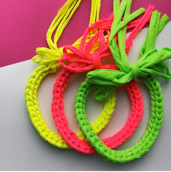 Neon Fabric Necklace - Chunky Crochet Jewellery - Recycled Tshirt Yarn- Eco Friendly Choker - Boho Fabric Collar - Statement necklace