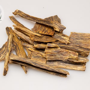 Natuurlijk gekweekte paarse kynam-chips met zinken uit Hainan, China