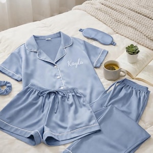 Set of 5 Satin Pajamas with Shorts/Pants/Eye Mask & Scrunchies, Personalized Gift Set, Bridesmaid Gifts,  Bridesmaid Pajamas