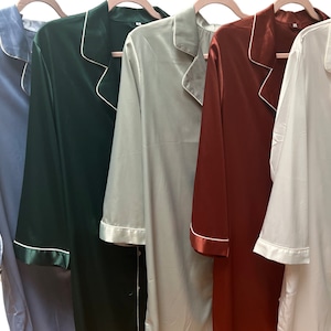 Verkauf! Brautjungfer Pyjamas Hemden, Brautjungfer Schlaf Hemden, Brautjungfer Button Down Hemden, Brautjungfer immer bereit, Brautjungfer Geschenke