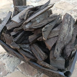 scraps for wood creations Jewellery wood Black Bog oak morta wood,black wood,woodworking lumber from 1000-6000year
