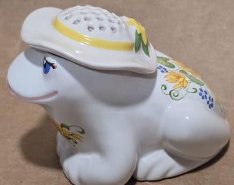 VTG Avon 1980 Flirtatious Frog w/Hat Yellow Trim and Flowers Porcelain Diffuser