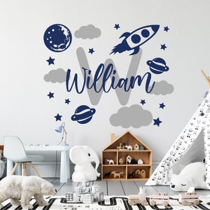 Calcomanía de pared con nombre, decoración de habitación infantil, calcomanía de cohete, calcomanía de pared con nombre de niño, decoración de guardería para niño, calcomanía espacial, decoración de dormitorio de niño, luna y estrella