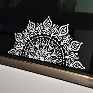 Mandala Auto Aufkleber | Mandala Sticker | Halb Mandala | Mandala Vinyl Aufkleber | Blumen Aufkleber | Dekorative Auto-Aufkleber