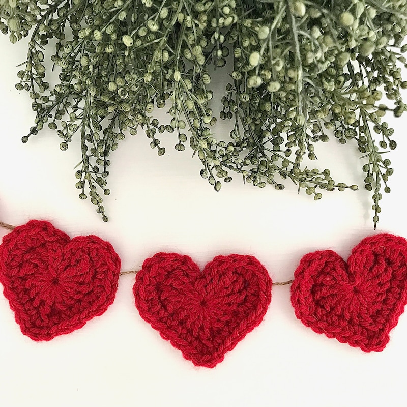 Red & Gray Heart Garland