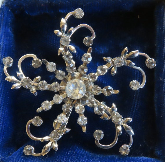 Victorian Rhinestone Silver Toned Brooch and Earr… - image 3