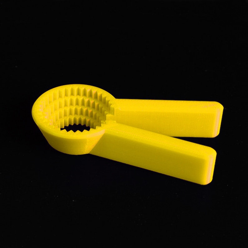Screw Top Bottle Opener Kitchen Aid for the Elderly or Arthritis Sufferers Lightweight & Easy To Use Yellow