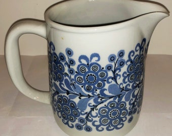 Milk pitcher, jug, Kaj Franck, Raija Uosikkinen, Arabia,1960's, Finnish ceramic, porcelain