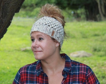 Peek-A-Bun Beanie, Crochet, Messy Bun, Ponytail, Hat, Fall, Winter