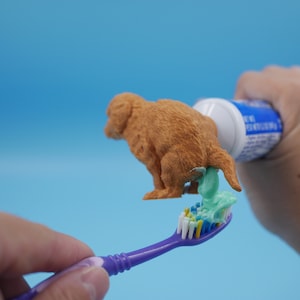 Hilarious Golden Retriever Puppy Poop Toothpaste Dispenser - Toothpaste Topper - Perfect Christmas Gag Gift for Dog Lovers and Pranksters