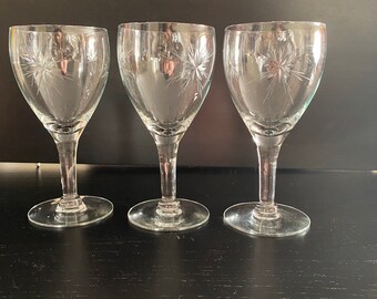3 Superb Vintage Art Deco Starburst Etched  Wine Glass Atomic Water Goblets MCM 