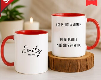 Tazza di compleanno personalizzata, tazza con età divertente, tazza da caffè con nome personalizzato, regalo di compleanno divertente, regalo per la festeggiata, regalo personalizzato per lei