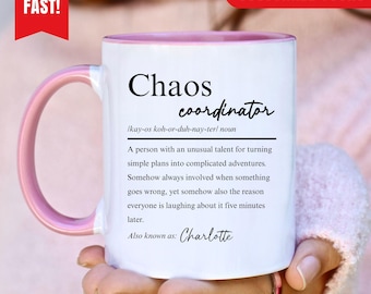 Tazza "Coordinatore del Caos", Regalo Divertente per la Migliore Amica, Tazza del Caos Personalizzata, Tazza da Caffè Divertente per l'Amicizia, Regalo per la Migliore Amica, Tazza con Nome Personalizzato