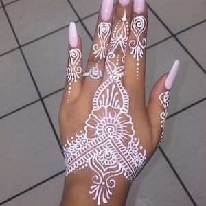 Hand henna temporary tattoo image 1