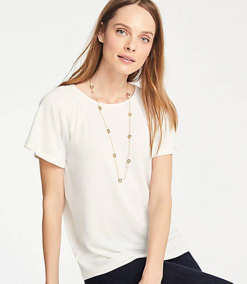 Halo Pearlized Station Necklace