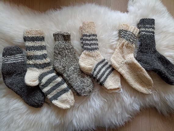 Chaussettes en laine faites à la main Chaussettes tricotées à la