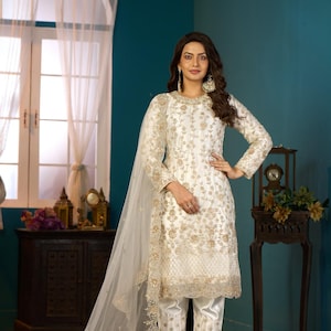 Embroidered Butterfly Net Salwar Kameez: 3-Piece Pakistani Suit