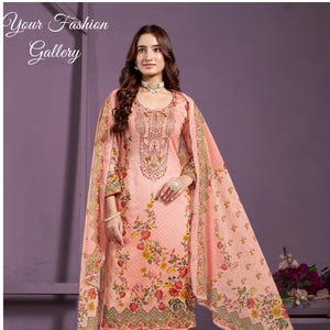 女性用スクープネックライトピンククルタ、インドドレスサルワールカミーズ、彼女へのギフト、インドの民族衣装、パーティーウェア、フォーマルドレス