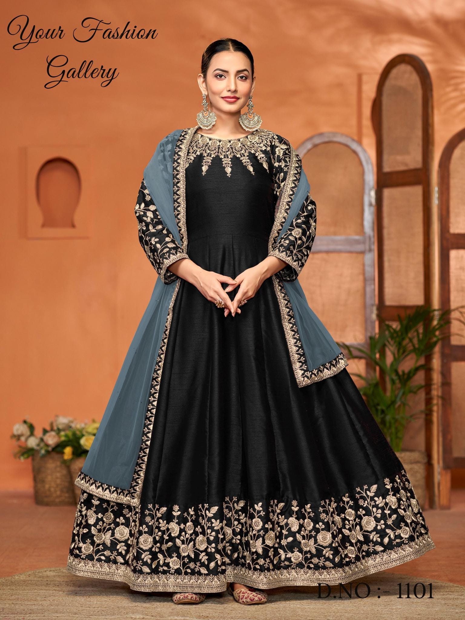 Salwar kameez, Indiase jurk of Punjabi dress zwart flowerfield | De