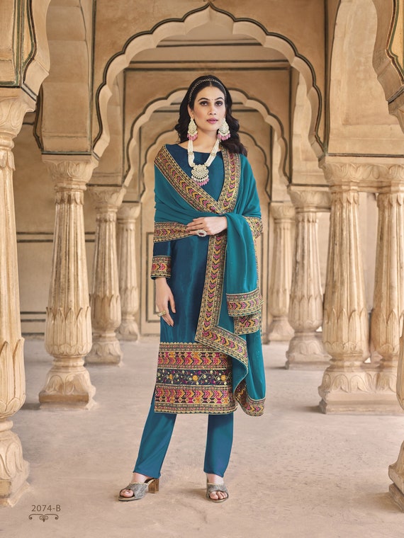 Indian Clothing  Pakistani Suits For Women  Sale at Diya Online