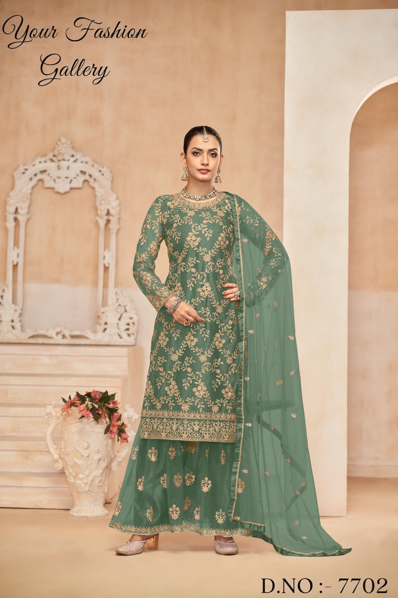 Roze en groene geborduurde Pakistaanse trouwjurk: vlindernet Salwar Kameez afbeelding 2