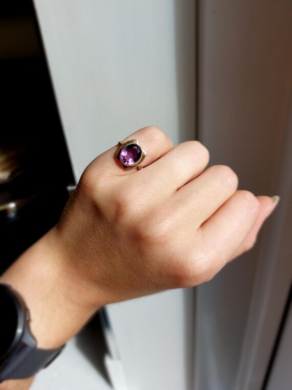 Vintage Amethyst Statement Ring | Solid 9 ct Yell… - image 8