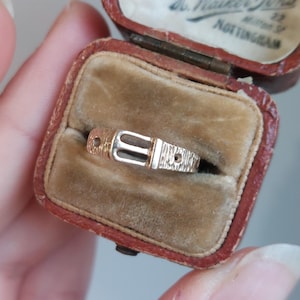 Vintage Schnalle Ring | Massives Gelbgold 9 ct | Größe UK J 3/4 US 5.25 EU 50.5 | Layaway und Größenänderung verfügbar | Komplett britisch markiert