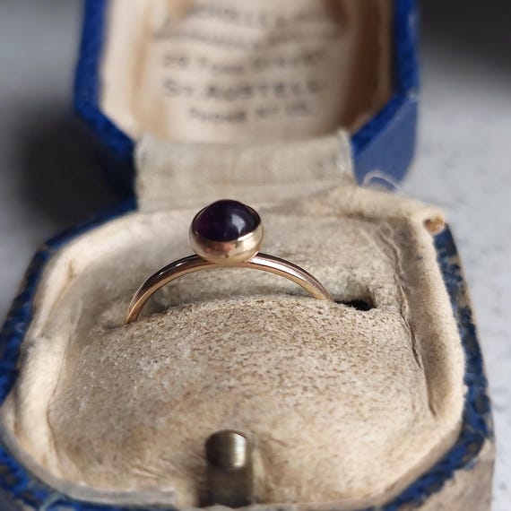 Vintage Amethyst Statement Ring | Solid 9 ct Yell… - image 6