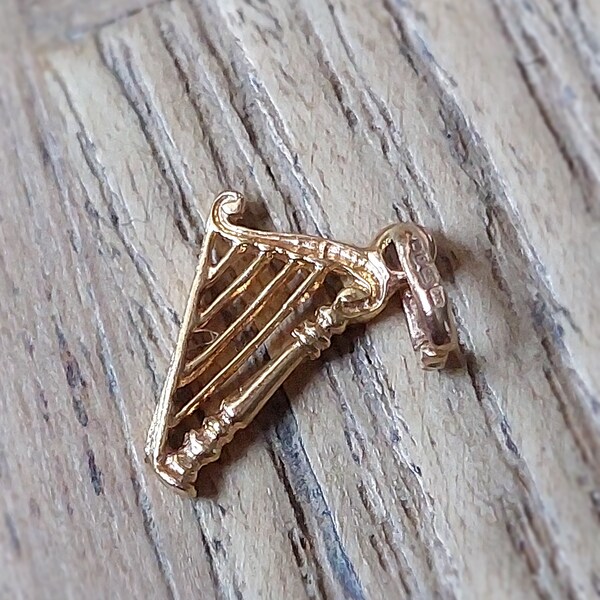Vintage 9ct Yellow Gold Harp Pendant  | Layaway Available