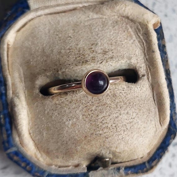 Vintage Amethyst Statement Ring | Solid 9 ct Yell… - image 5