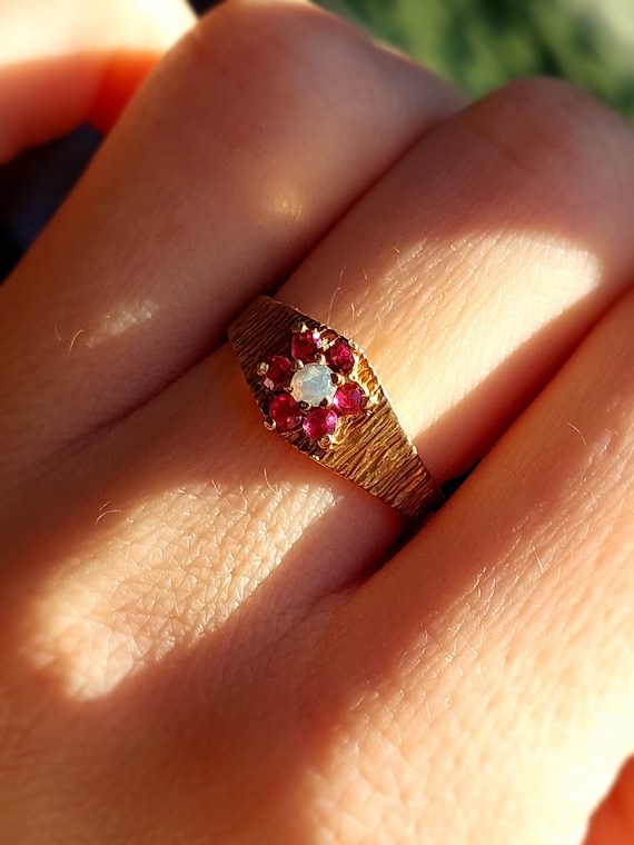 Vintage Pink Ruby and Opal Daisy Cluster Ring | S… - image 3