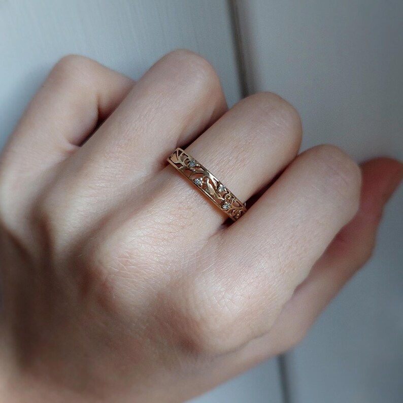 Vintage Filigree Diamond Ring Solid 9 Ct Yellow Gold Size UK Q US 8.25