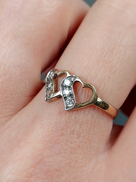 Vintage Double Heart Ring | Solid 9 ct Gold | US 5