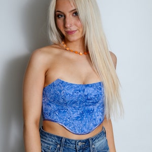 Haut corset en coton batik : bustier sans bretelles pervenche