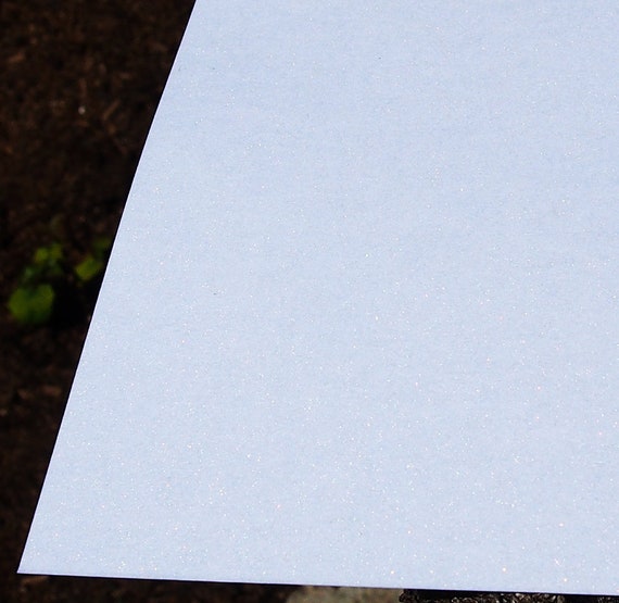 Papier nacré métallisé blanc 300 g, papier cartonné de qualité, A4, A6 -   France