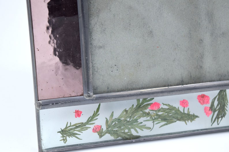 CARR Vintage Stained Glass Photo Frame Easel Back Pressed Dried Flowers and Leaves 8x10 5x7