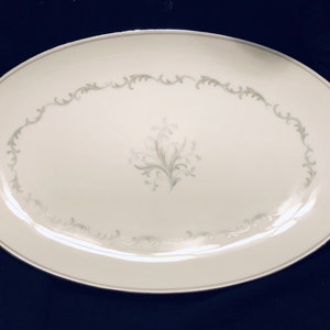 14” Oval serving platter by NORITAKE China Chaumont 6008 bright white, made in Japan