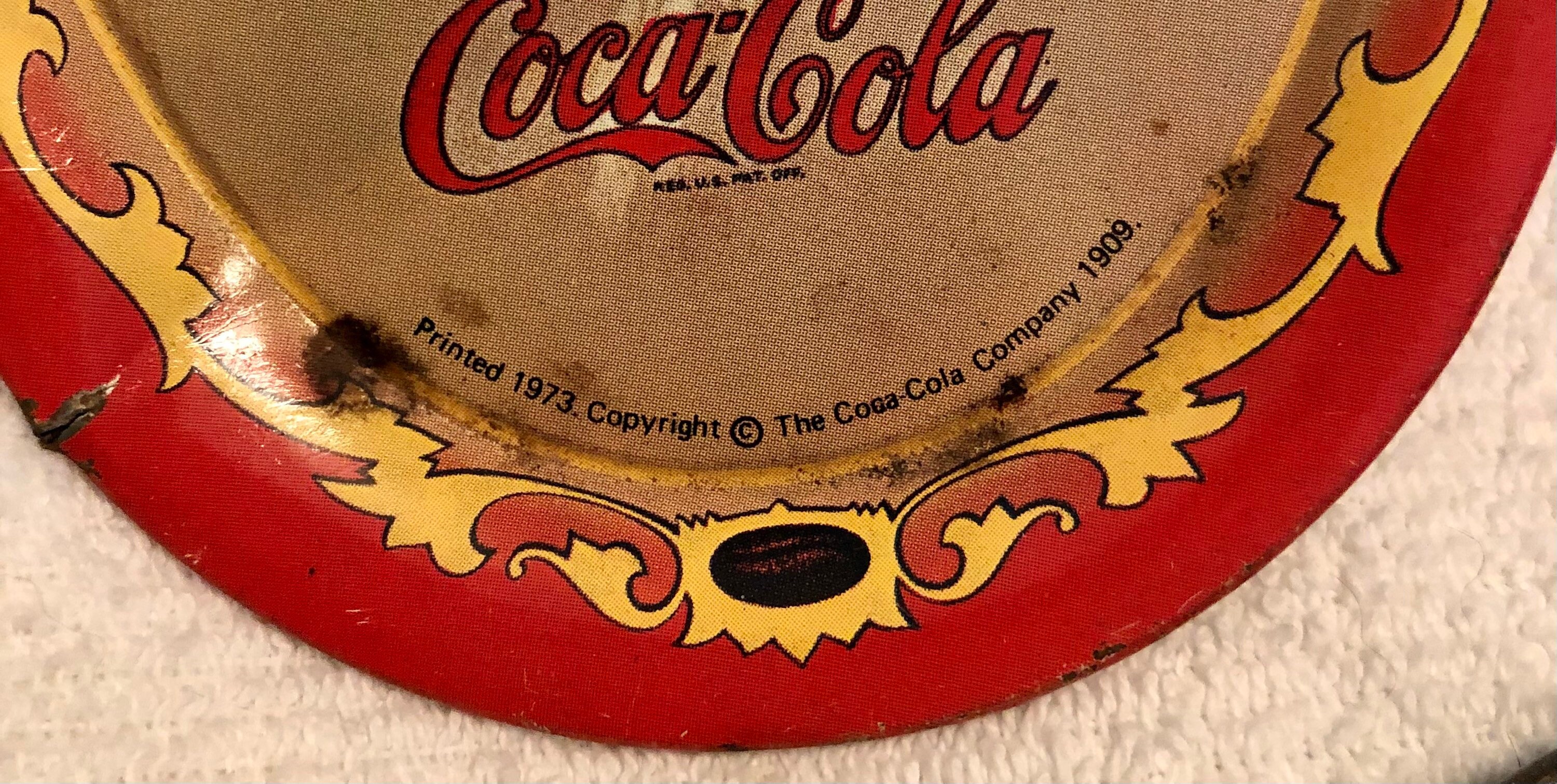 Coca-Cola Collector's Poker Set Cards Chips Coke Tin 2004