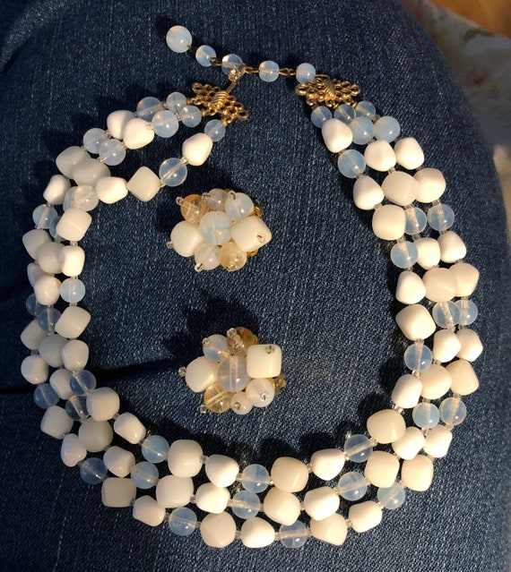 Mid century Marvella White Stones and Clear Beads… - image 6